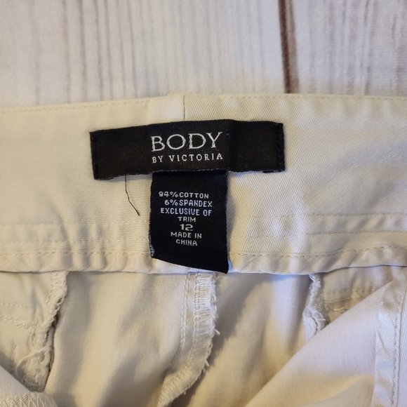 Body By Victoria Women’s Slim Fitting Skirt Light Khaki Sz 12 - Picture 4 of 4